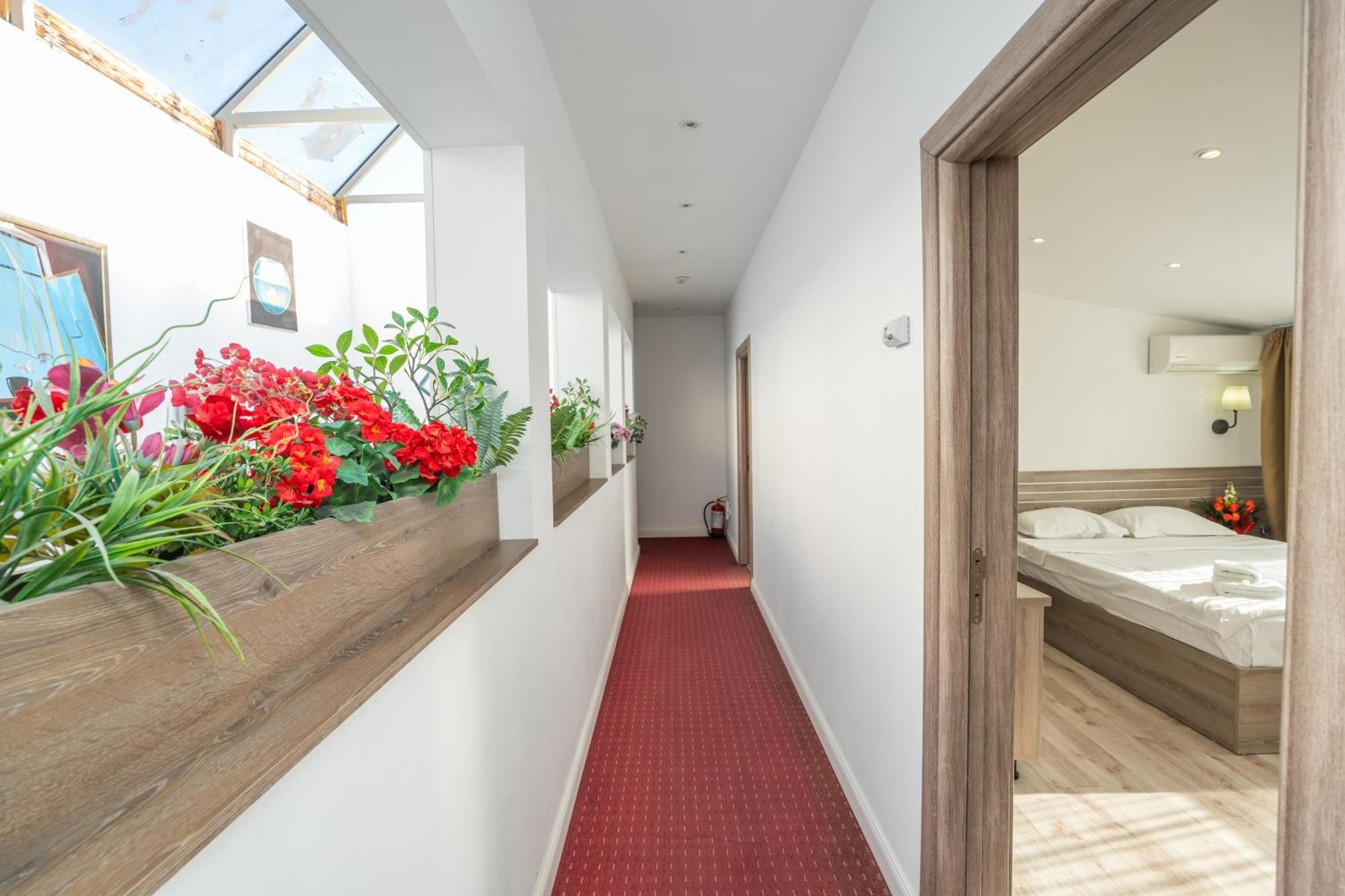 Hotel Liad City Center Bucharest Exterior photo